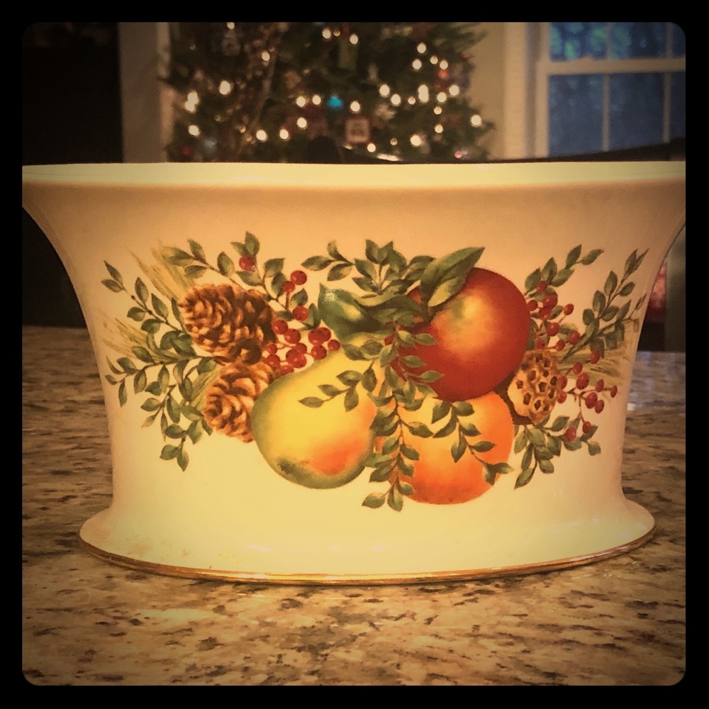 Lenox Christmas Planter